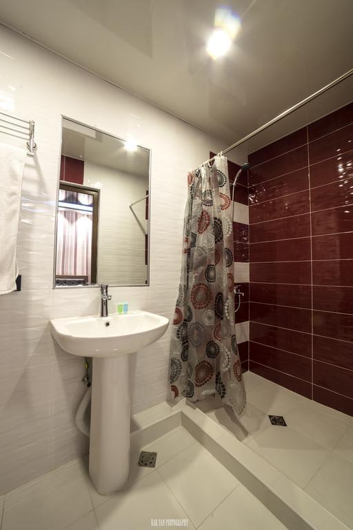 Voyage Hotel Erevan Cameră foto