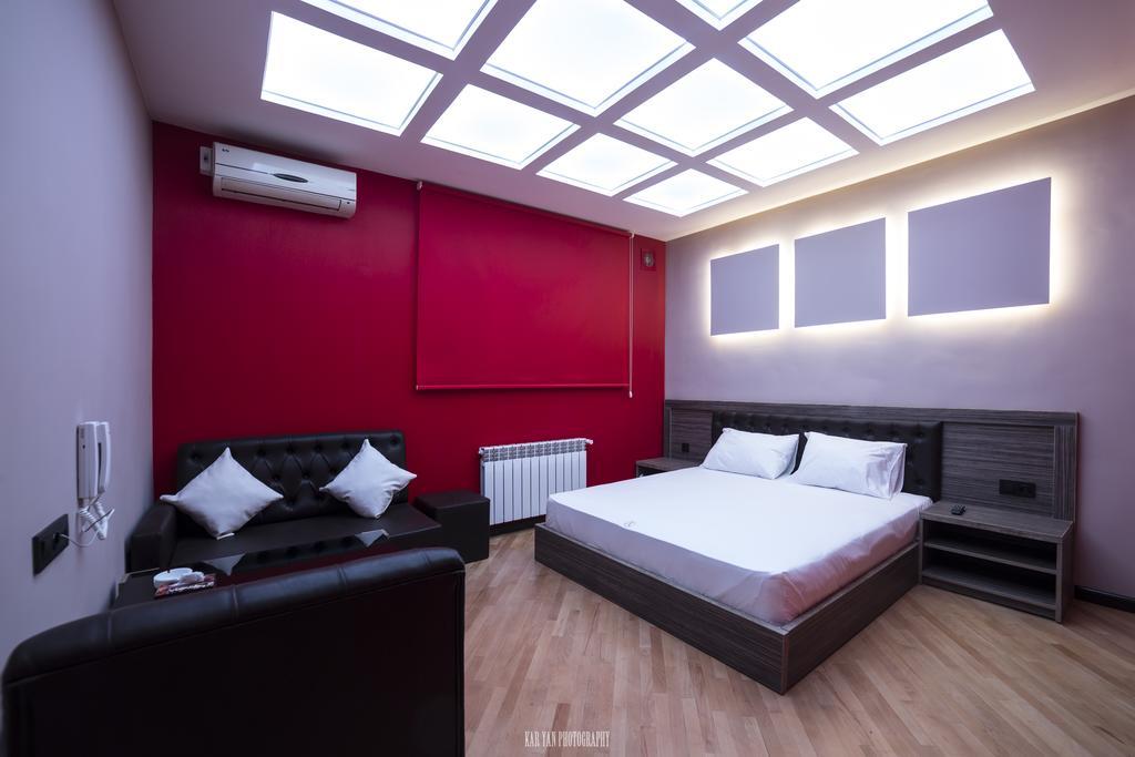 Voyage Hotel Erevan Cameră foto