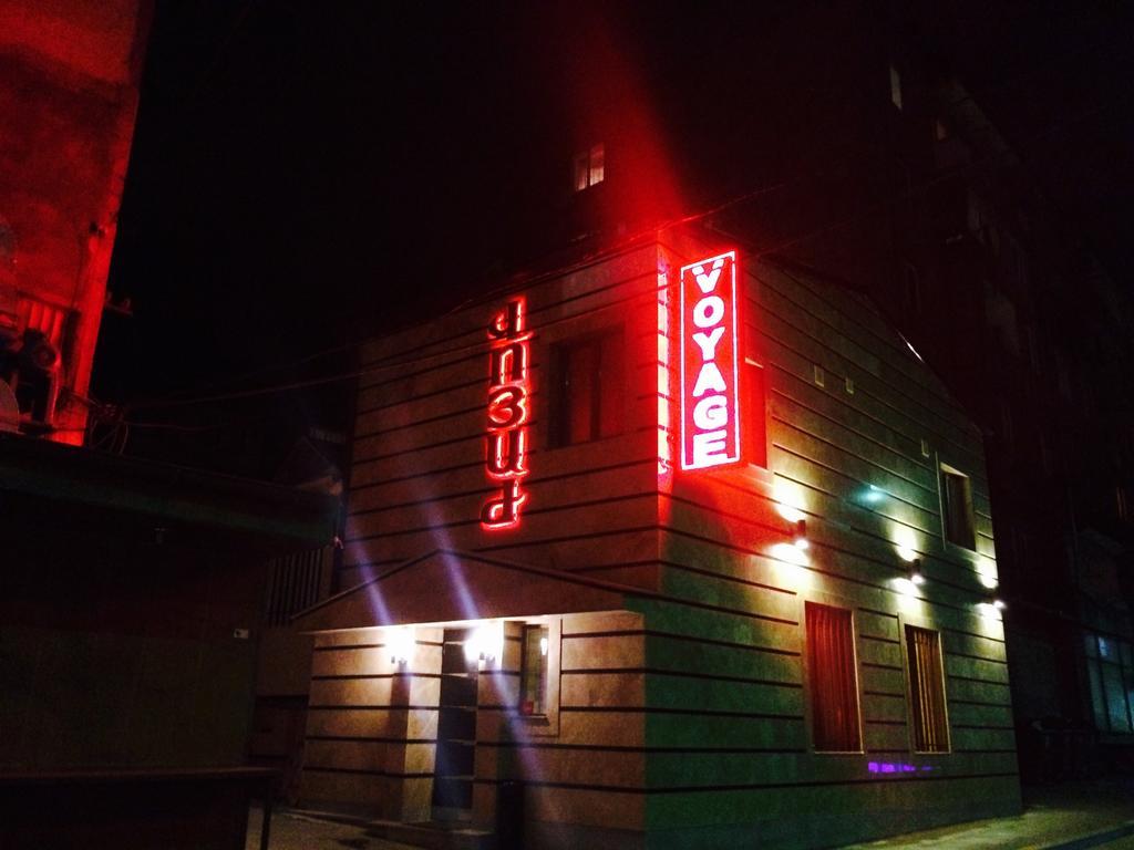Voyage Hotel Erevan Exterior foto